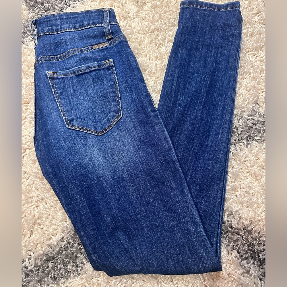 Kancan size 27 Classic Blue Skinny Jeans